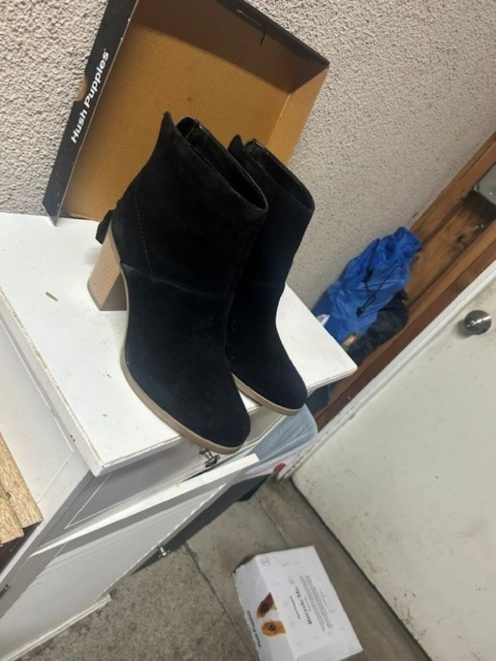 Hush Puppies Black Ankle Booties Block Heel Side Zip Size 8
